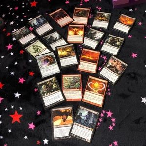 MAGIC THE GATHERING CARDS BUNDLE